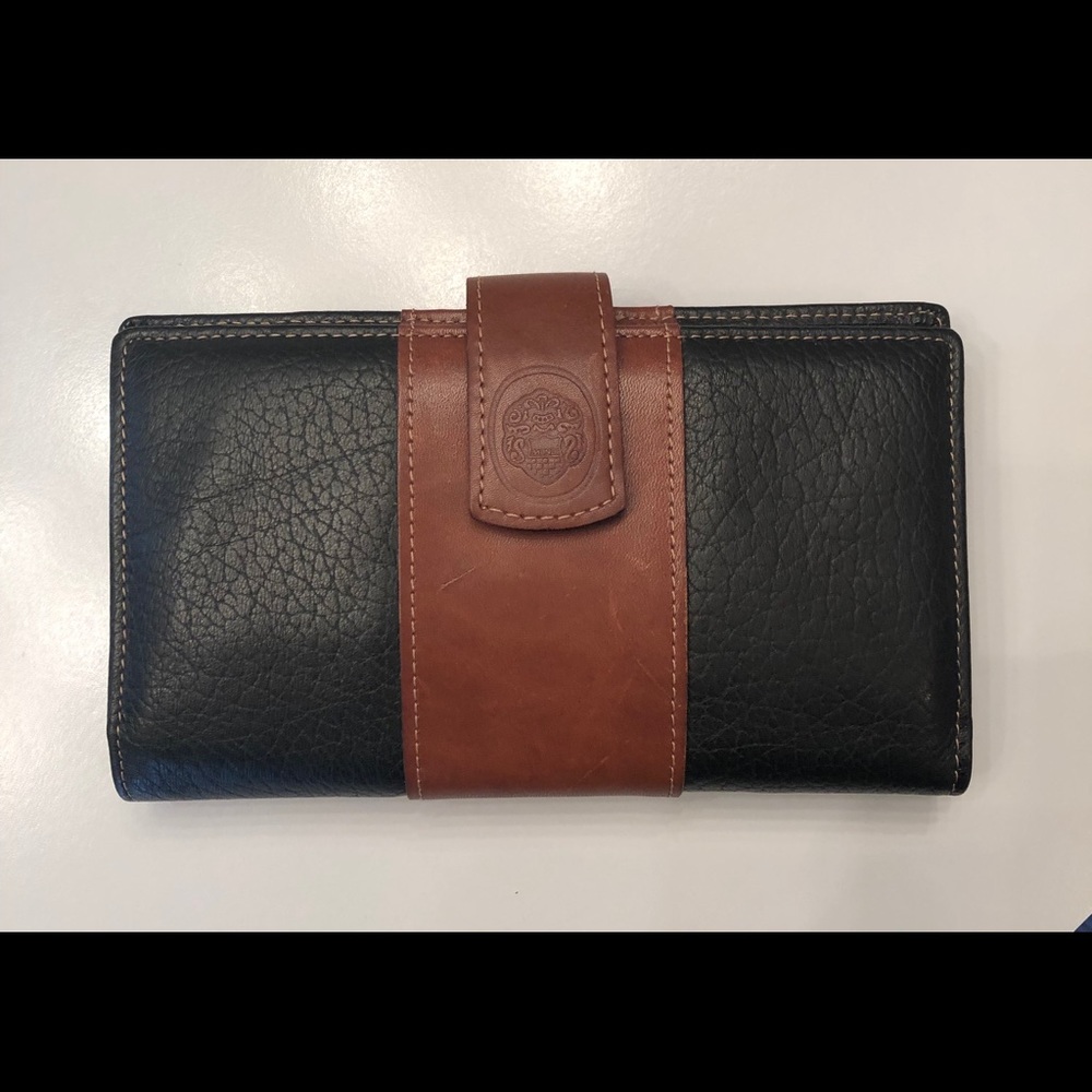 NU Mundi Genuine Two Tone Leather Checkbook Wallet